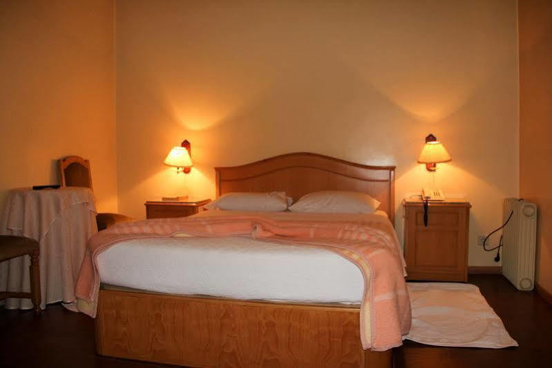 Portucalense Bed & Breakfast Porto Exterior foto